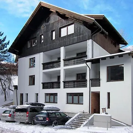 Bad & Bad Kleinkirchheim