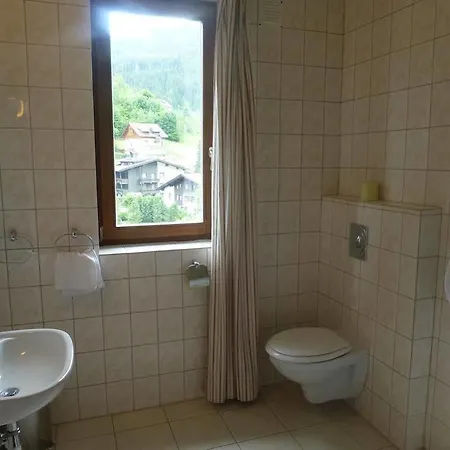 Bad & Bed & Breakfast 3*