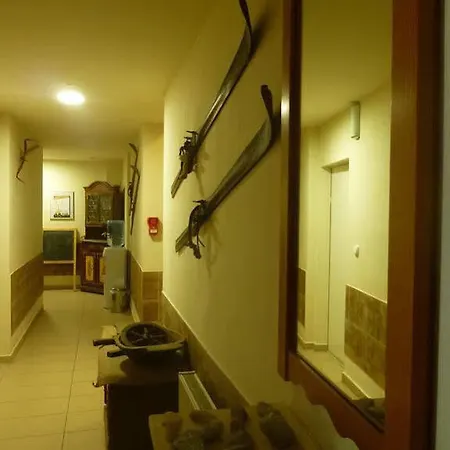 Bad & Bed & Breakfast 3*