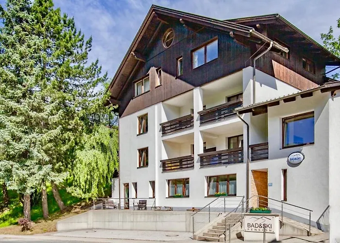 Bad & Bed & Breakfast 3*