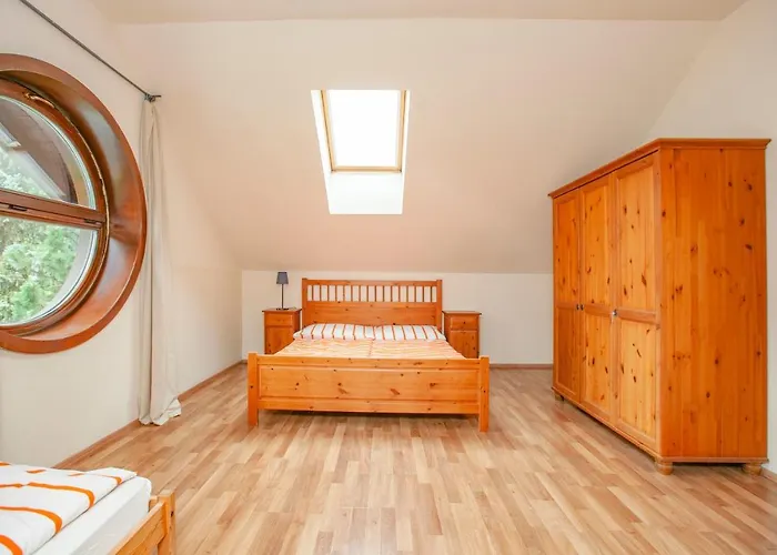 Bad & Bed & Breakfast 3*